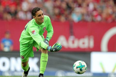 Torwart Wolf wieder im Fortuna-Mannschaftstraining Torwart Wolf wieder im Fortuna-Mannschaftstraining