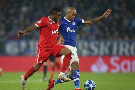Ausschreitungen auf Schalke: Zwei Moskau-Fans und ein Ordner verletzt Ausschreitungen auf Schalke: Zwei Moskau-Fans und ein Ordner verletzt