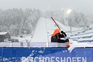 Qualifikation in Bischofshofen wegen Schneefalls abgesagt