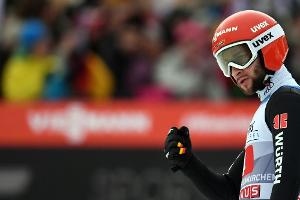Eisenbichler führt - Kobayashi vor Gesamtsieg