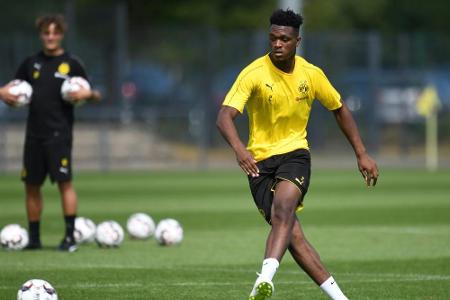 Zagadou beim BVB zurück im Mannschaftstraining Zagadou beim BVB zurück im Mannschaftstraining