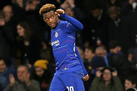 Sky UK: Chelsea fordert von Bayern 40 Millionen für Hudson-Odoi Sky UK: Chelsea fordert von Bayern 40 Millionen für Hudson-Odoi
