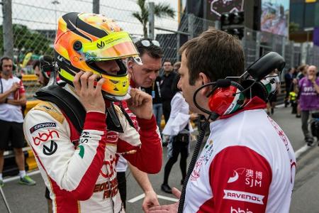 Race of Champions: Schumacher scheitert im Viertelfinale, Vettel verpasst K.o.-Runde Race of Champions: Schumacher scheitert im Viertelfinale, Vettel verpasst K.o.-Runde