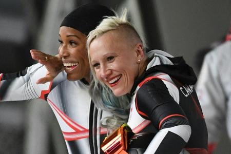 Bob-Olympiasiegerin Humphries reicht Beschwerde wegen Belästigung ein Bob-Olympiasiegerin Humphries reicht Beschwerde wegen Belästigung ein