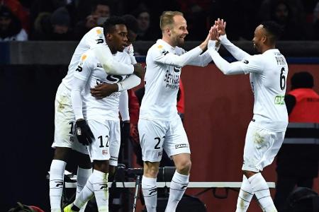 Ligapokal: Paris scheidet aus - Monaco siegt bei Naldo-Debüt Ligapokal: Paris scheidet aus - Monaco siegt bei Naldo-Debüt