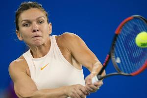 Australian Open: Halep zittert sich eine Runde weiter