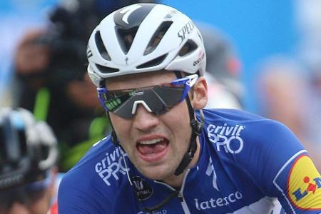 Schachmann verliert Zeit - Lopez gewinnt Königsetappe Schachmann verliert Zeit - Lopez gewinnt Königsetappe