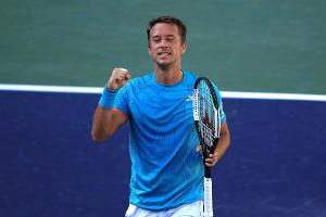 Kohlschreiber schaltet Djokovic aus - Kerber im Viertelfinale