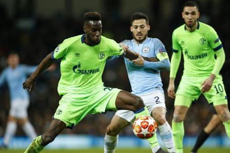 Frisch frisiert von Manchester rasiert: Starfriseur im Schalke-Teamhotel