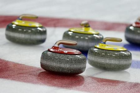 Curling-WM: Deutsche Frauen verlieren gegen China Curling-WM: Deutsche Frauen verlieren gegen China