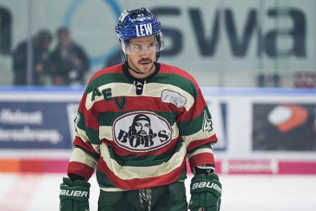 Zunge verschluckt: DEG-Teamarzt rettet Augsburg-Profi Zunge verschluckt: DEG-Teamarzt rettet Augsburg-Profi