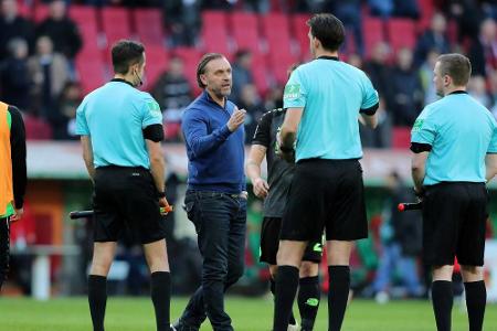 96-Coach Doll im Streit mit Schiri Gräfe: Arroganzvorwurf 96-Coach Doll im Streit mit Schiri Gräfe: Arroganzvorwurf