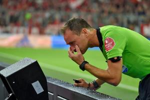 Geht die 2. Liga "online"? Videobeweis-Entscheidung erwartet