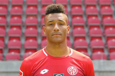 Option gezogen: Mainz verlängert mit Onisiwo Option gezogen: Mainz verlängert mit Onisiwo