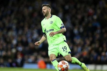 Schalke verlängert mit Burgstaller bis 2022 Schalke verlängert mit Burgstaller bis 2022