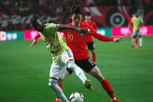Kiels Lee schießt Südkorea zum Sieg über Kolumbien