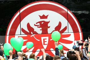 Eintracht Frankfurt eröffnet Fußball-Akademie in den USA