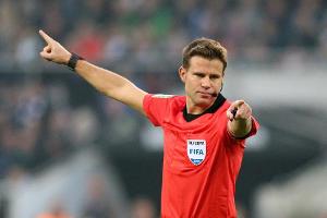 Brych über Videoassistent: "Haben noch einiges zu tun"