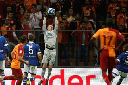 Schalke-Torwart Nübel verzichtet auf U21-Länderspiele Schalke-Torwart Nübel verzichtet auf U21-Länderspiele