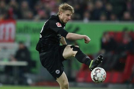Vierter Ligasieg in Folge: Frankfurt auf dem Weg in die Champions League Vierter Ligasieg in Folge: Frankfurt auf dem Weg in die Champions League