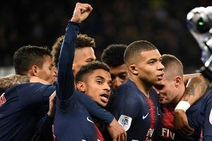 Nächster Sieg für PSG - Fans protestieren erneut