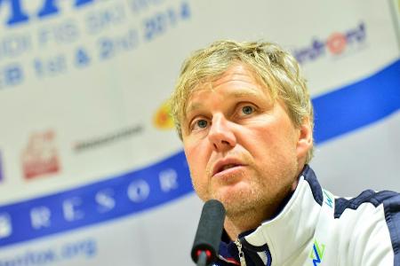 Ski-WM: FIS entschärft Frauen-Abfahrt Ski-WM: FIS entschärft Frauen-Abfahrt