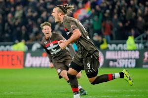 "Fußball-Gott" Meier führt St. Pauli zum Sieg
