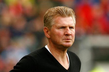 Effenberg übt Kritik an Schalke-Sportvorstand Heidel Effenberg übt Kritik an Schalke-Sportvorstand Heidel
