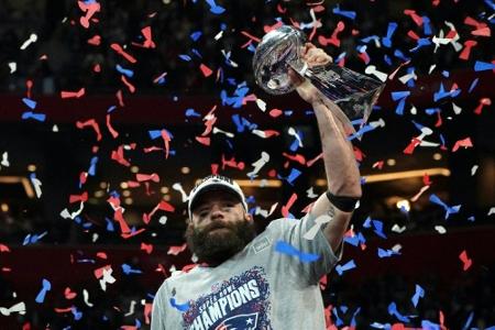 Super-Bowl-Champion Edelman opfert Bart für 10.000 Dollar Super-Bowl-Champion Edelman opfert Bart für 10.000 Dollar