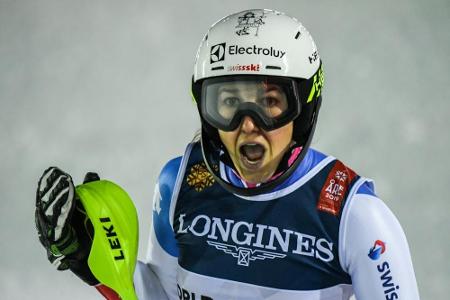 Ski-WM: Schweizerin Holdener verteidigt Kombi-Titel erfolgreich Ski-WM: Schweizerin Holdener verteidigt Kombi-Titel erfolgreich