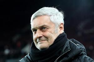 Veh vor Rücktritt? - FC-Manager prangert fehlendes Vertrauen an