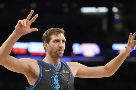 Nowitzki schlägt Schröder - OKC in den Play-offs Nowitzki schlägt Schröder - OKC in den Play-offs