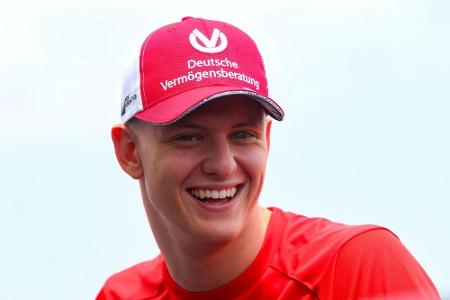 Von 19 auf fünf: Schumacher feiert bestes Saisonergebnis Von 19 auf fünf: Schumacher feiert bestes Saisonergebnis