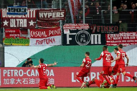 Raman schießt Düsseldorf zum Sieg in Berlin Raman schießt Düsseldorf zum Sieg in Berlin