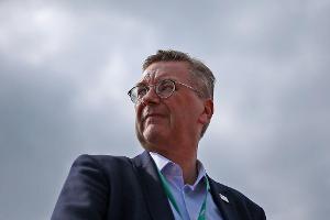 Grindel tritt von seinen Ämtern bei FIFA und UEFA zurück