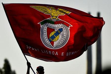 Am Main oder an der Oder? Benfica-Fans fahren ins falsche Frankfurt Am Main oder an der Oder? Benfica-Fans fahren ins falsche Frankfurt