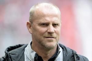 Schaaf kritisiert schlechte Bezahlung von Fußball-Jugendtrainern