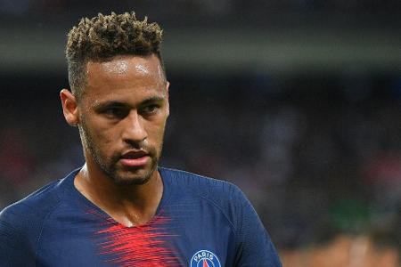 Wegen Schiedsrichter-Beleidigung: Neymar für drei Champions-League-Spiele gesperrt Wegen Schiedsrichter-Beleidigung: Neymar für drei Champions-League-Spiele gesperrt