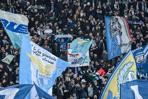Lazio distanziert sich von faschistischen Fans