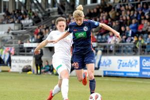 Frauenfußball: Potsdam verlängert mit Schmidt