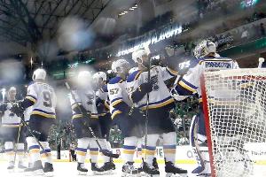 NHL: St. Louis zwingt Dallas in Spiel sieben