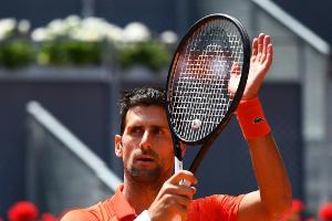 Djokovic in Madrid kampflos ins Halbfinale