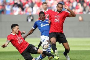 Leverkusen erleidet Rückschlag im Kampf um Platz vier