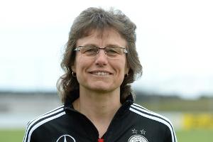 U17-Juniorinnen greifen nach dem EM-Titel