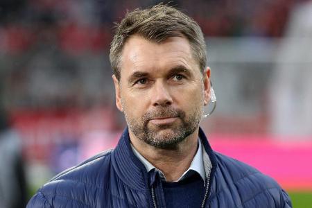 Hollerbach neuer Trainer beim belgischen Erstligisten Mouscron Hollerbach neuer Trainer beim belgischen Erstligisten Mouscron