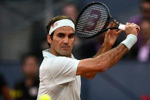 Zwei Matchbälle abgewehrt: Federer kämpft sich ins Viertelfinale