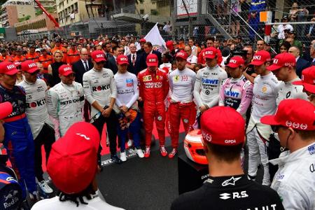 Emotionale Gedenkminute für Lauda vor Monaco-Rennen Emotionale Gedenkminute für Lauda vor Monaco-Rennen