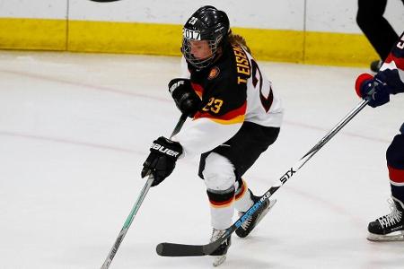 Auch Eisenschmid boykottiert NWHL: Taschengeld und 40-Stunden-Wochen Auch Eisenschmid boykottiert NWHL: Taschengeld und 40-Stunden-Wochen