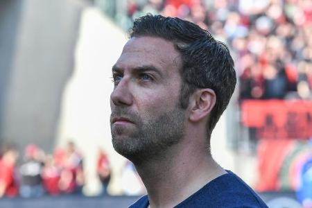 Club-Coach Schommers betreibt Eigenwerbung: Club-Coach Schommers betreibt Eigenwerbung: