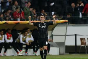 Kaufoption gezogen: Frankfurt bindet Kostic
